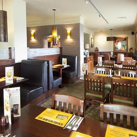 Premier Premier / Bradford Airport