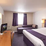 Premier / Bradford Airport Hotel