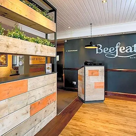 Premier / Bradford Airport Hotel